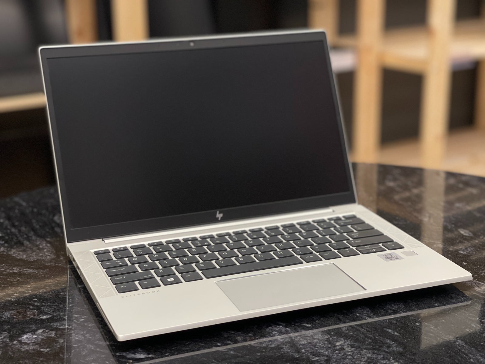 HP EliteBook 830 G7