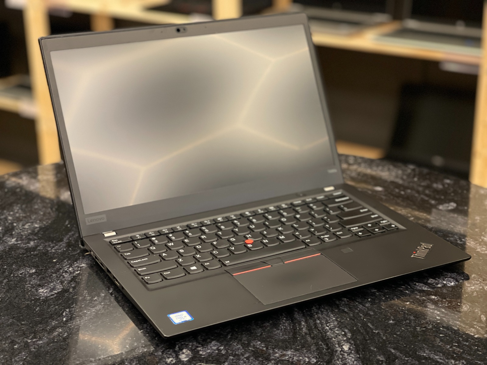 Lenovo ThinkPad T490s