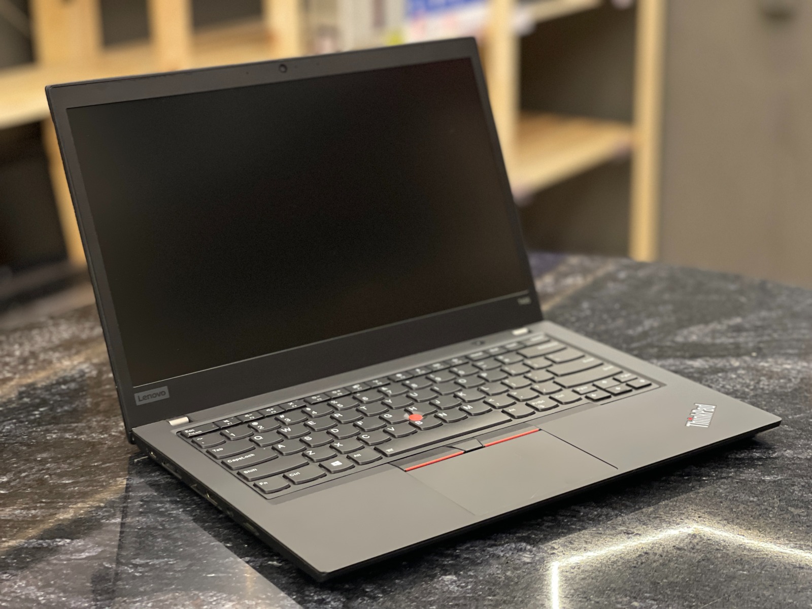 Lenovo ThinkPad T495