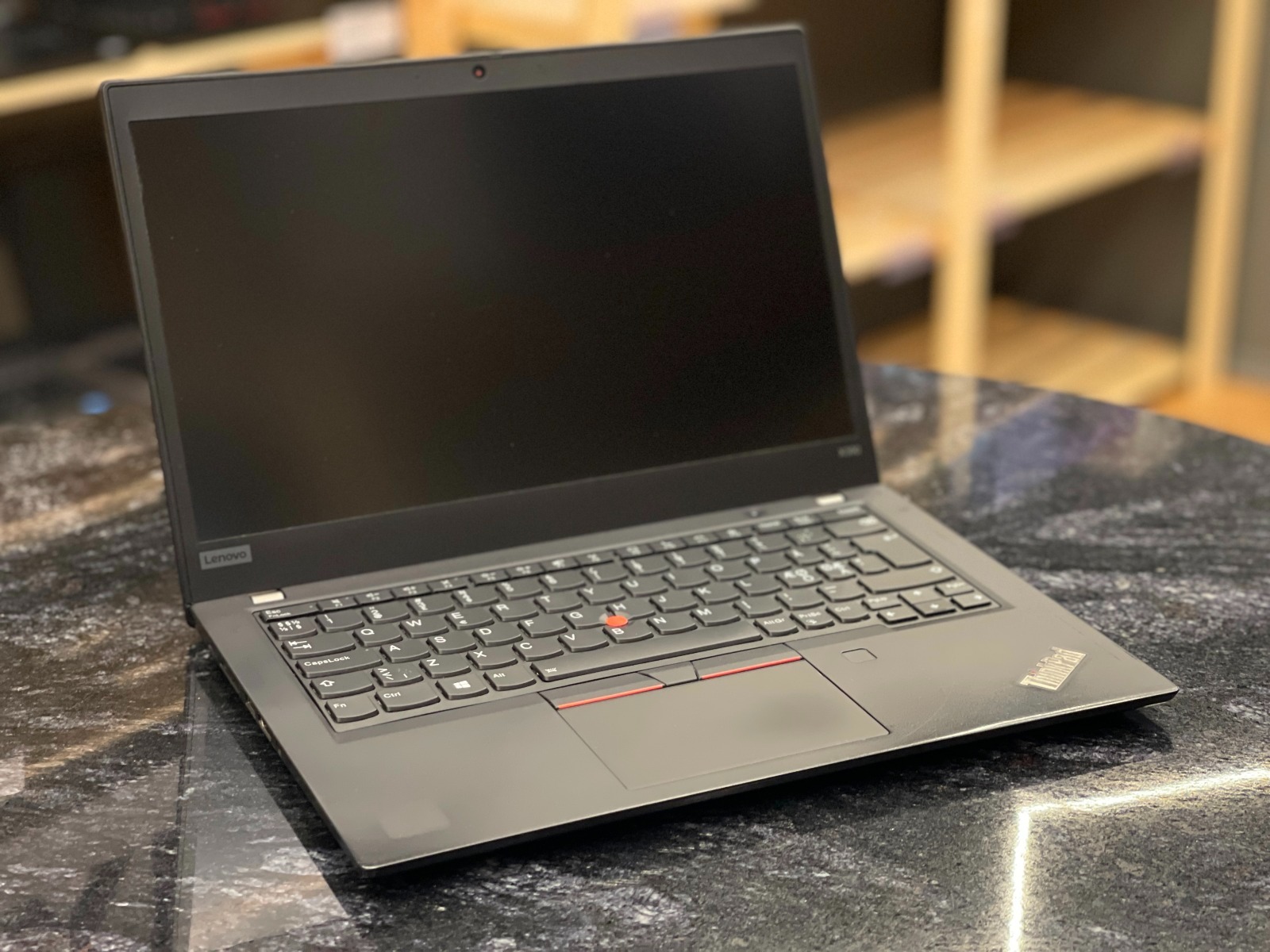 LENOVO ThinkPad X390