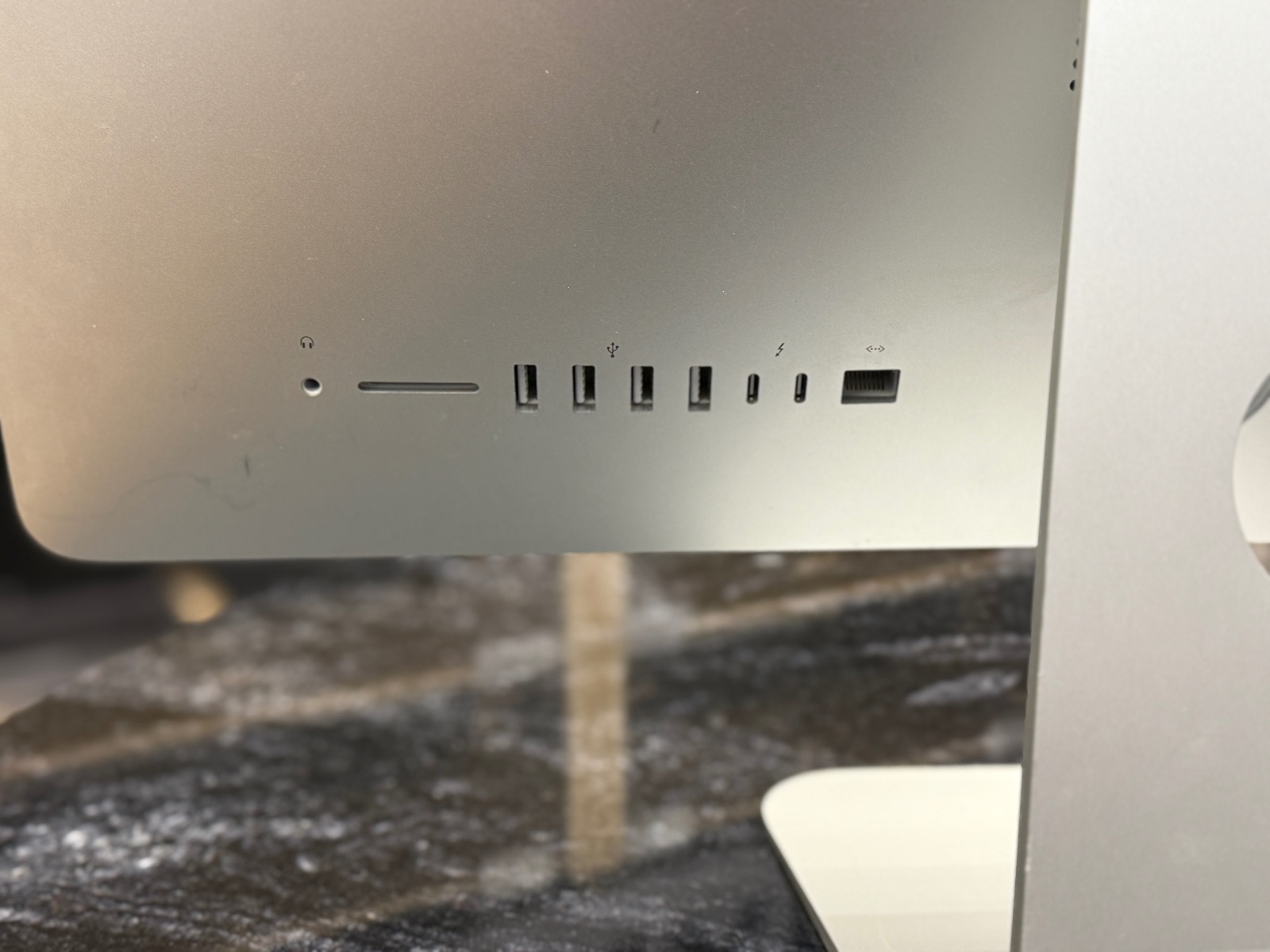 iMac 21.5" PRO 4K (2019)  — фото 4