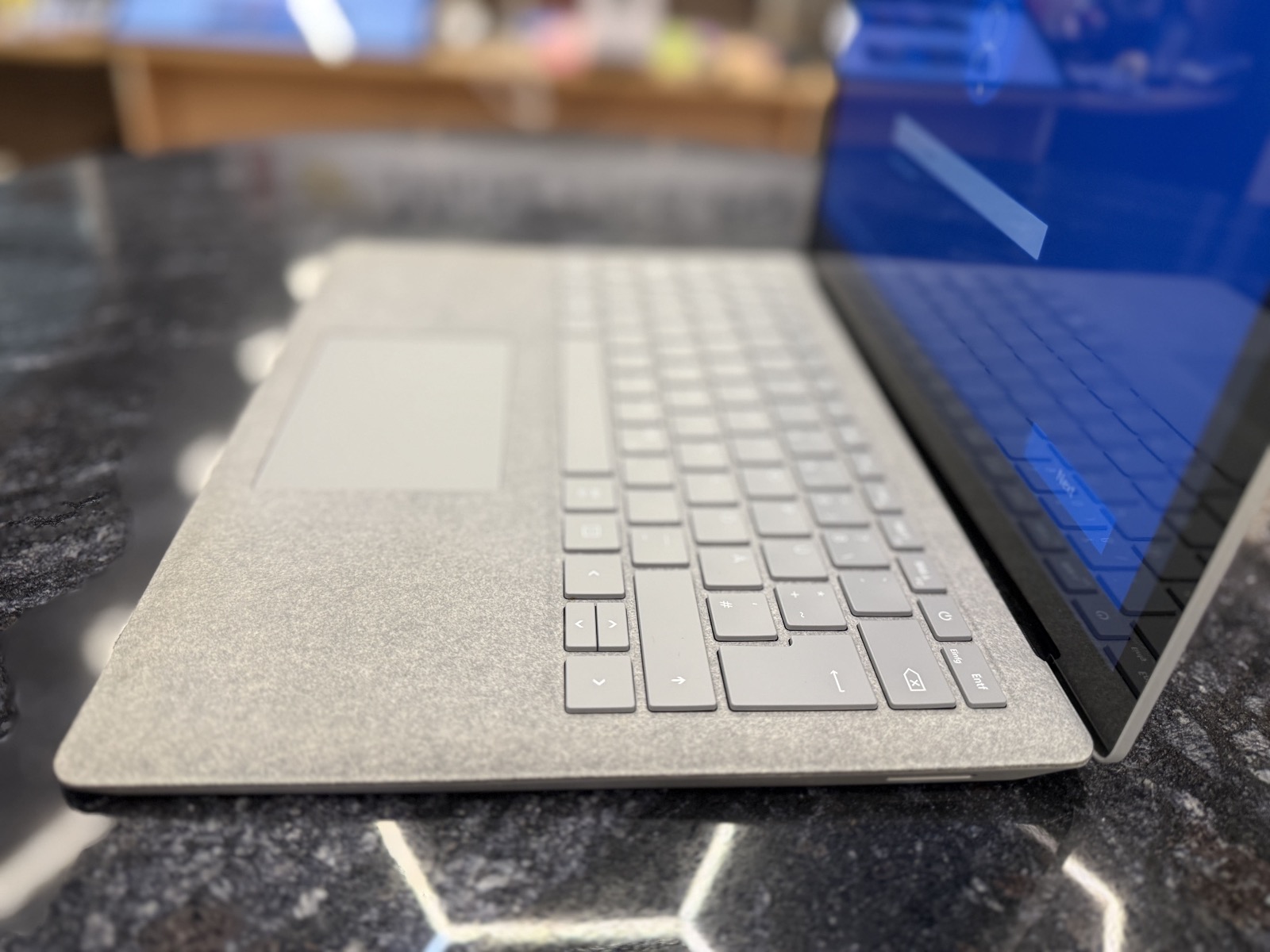 Microsoft Surface Laptop Touch 13.5" (Сенсорный) — фото 2