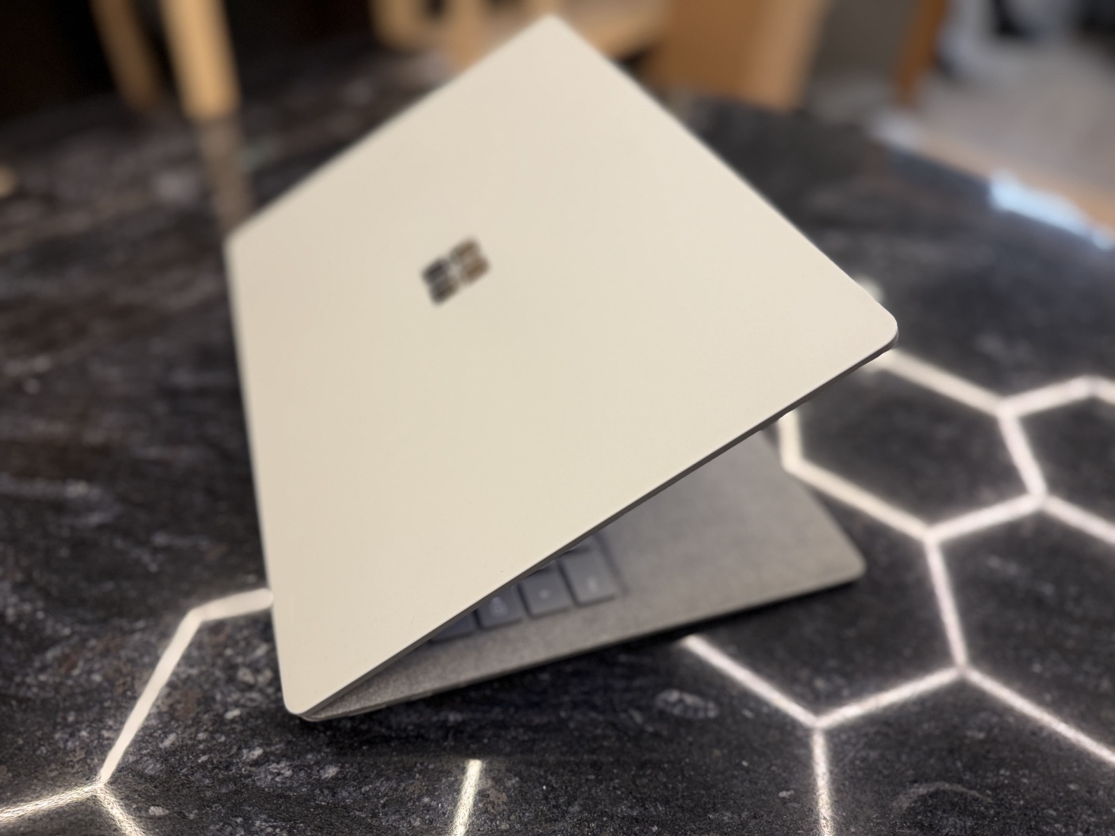 Microsoft Surface Laptop Touch 13.5" (Сенсорный) — фото 5