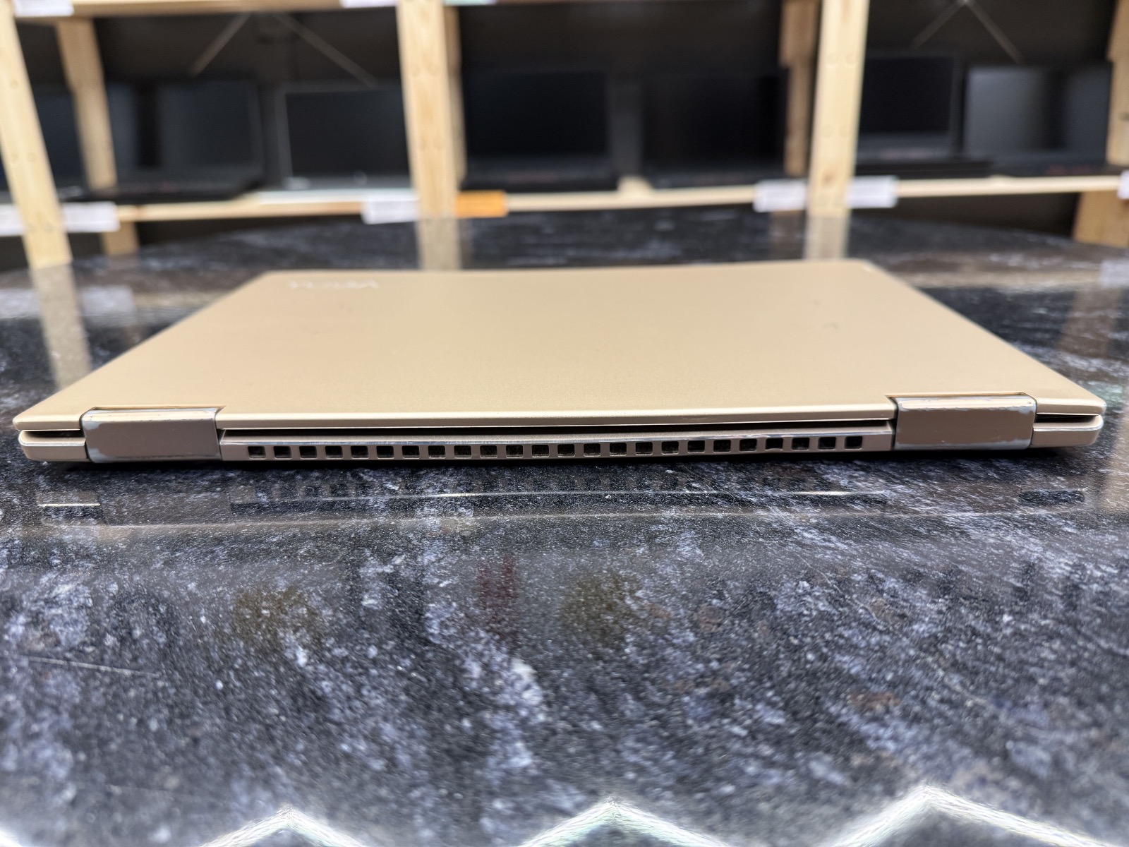 Lenovo Yoga 720-13IKB 13.3 Сенсорный — фото 7