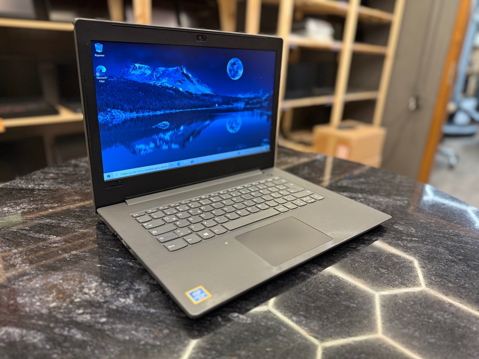 Lenovo V130-14IKB 14"