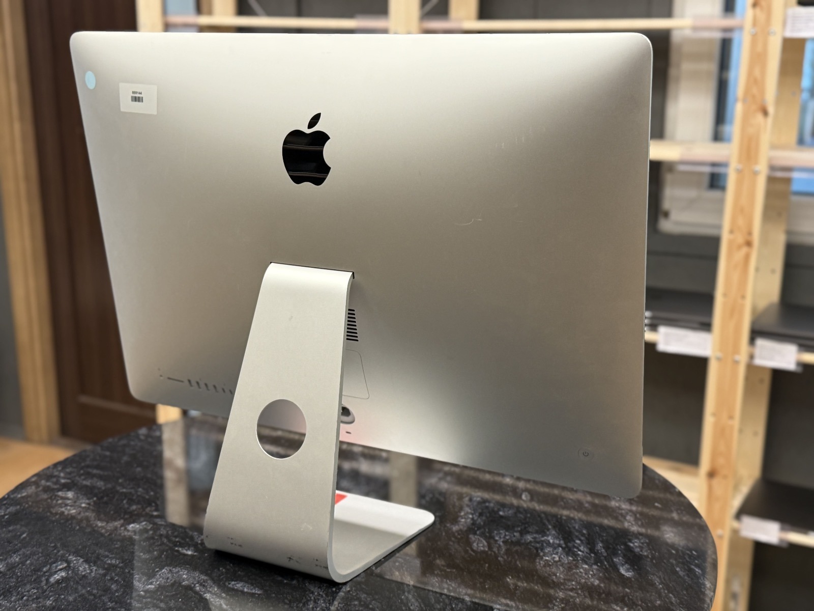 iMac 21.5" 4K (2019)  — фото 2