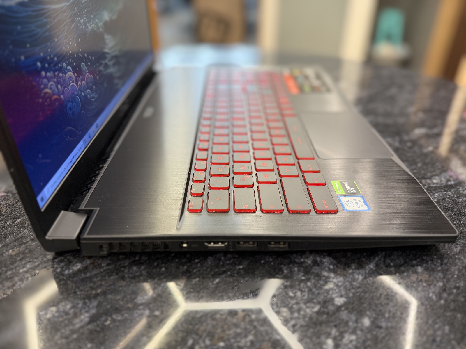 MSI GF75 Thin 17.3" — фото 3