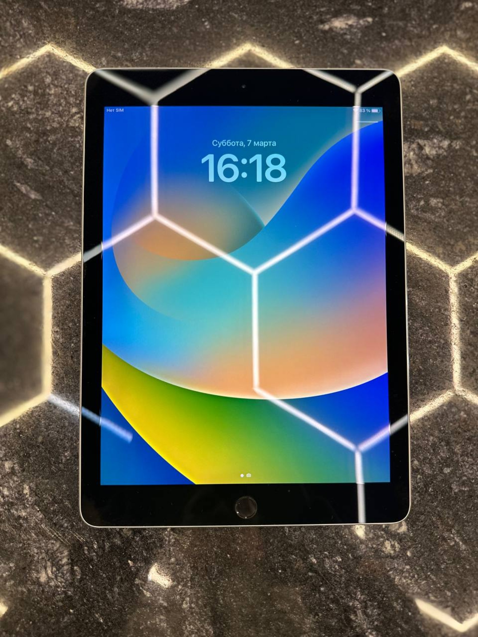 Apple iPad Pro 9.7" 1st Gen (2016) c SIM — фото 1