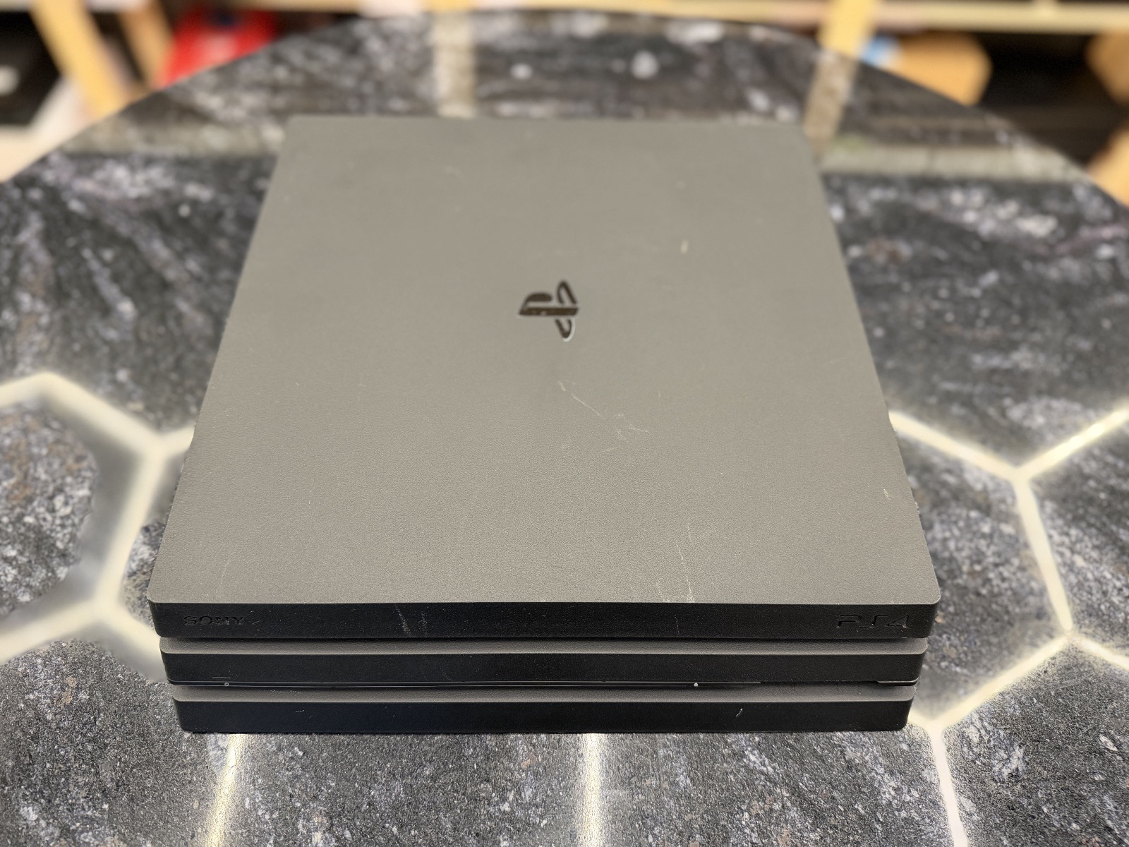 Sony PlayStation 4 1TB Black — photo 2