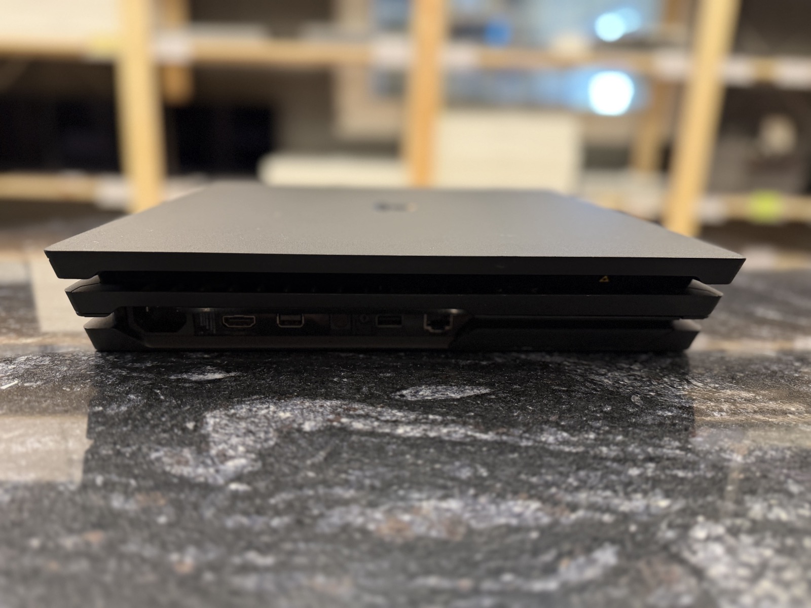 Sony PlayStation 4 1TB Black — photo 4