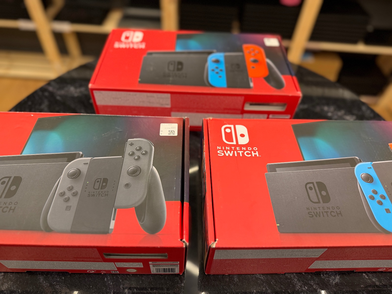 Nintendo Switch V2 Console Black — foto :číslo