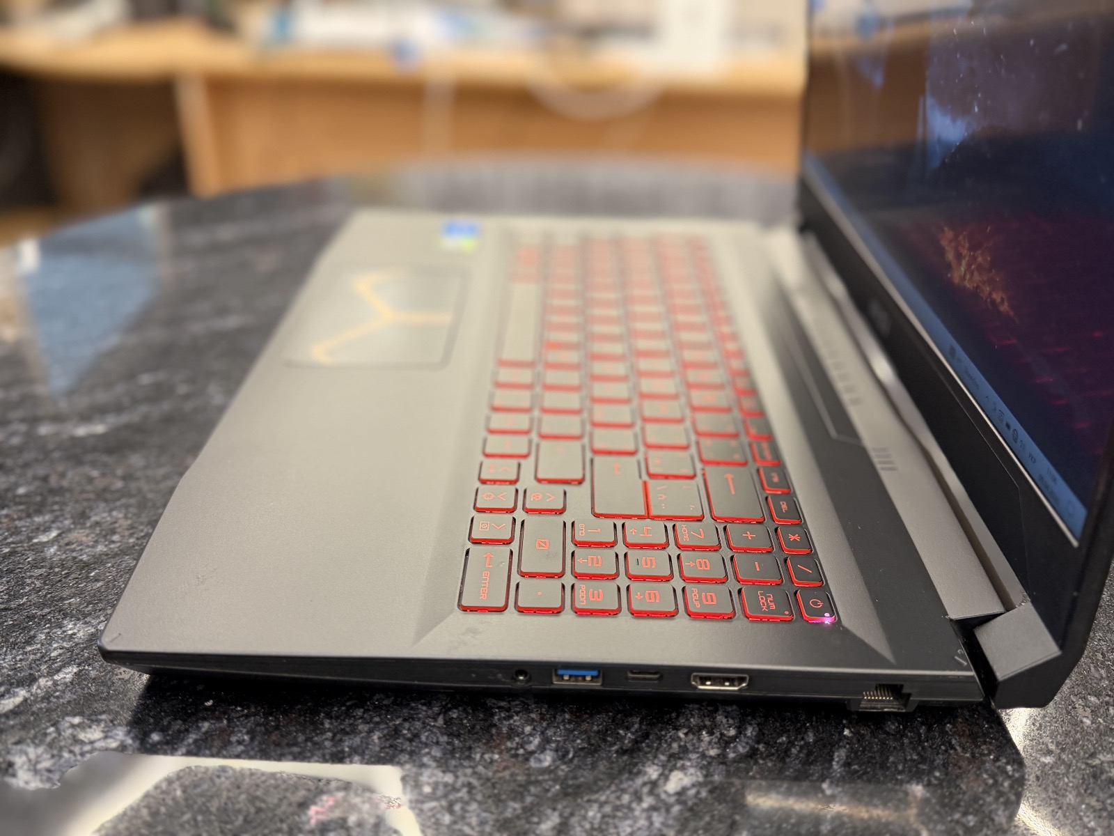 MSI Katana GF66  — фото 2