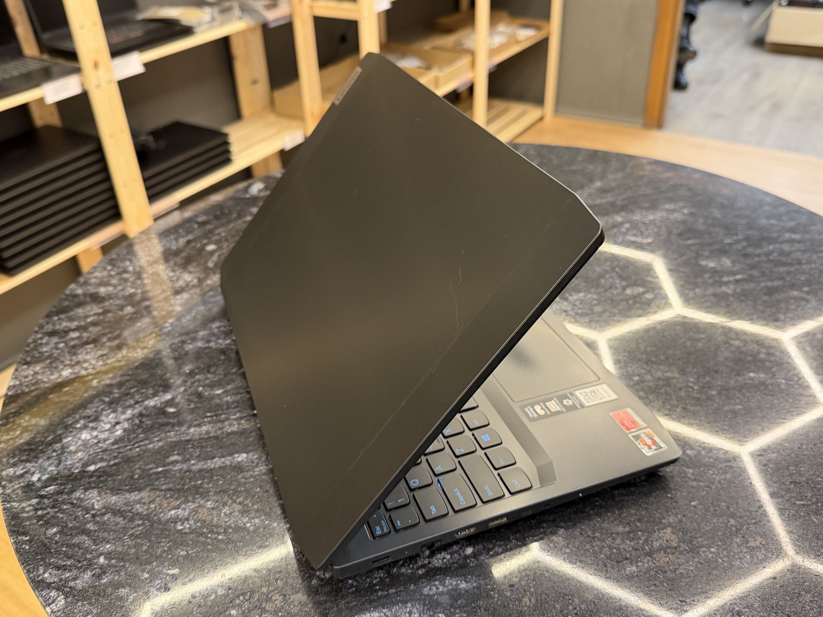 Lenovo IdeaPad Gaming 3 15.6" — фото 5