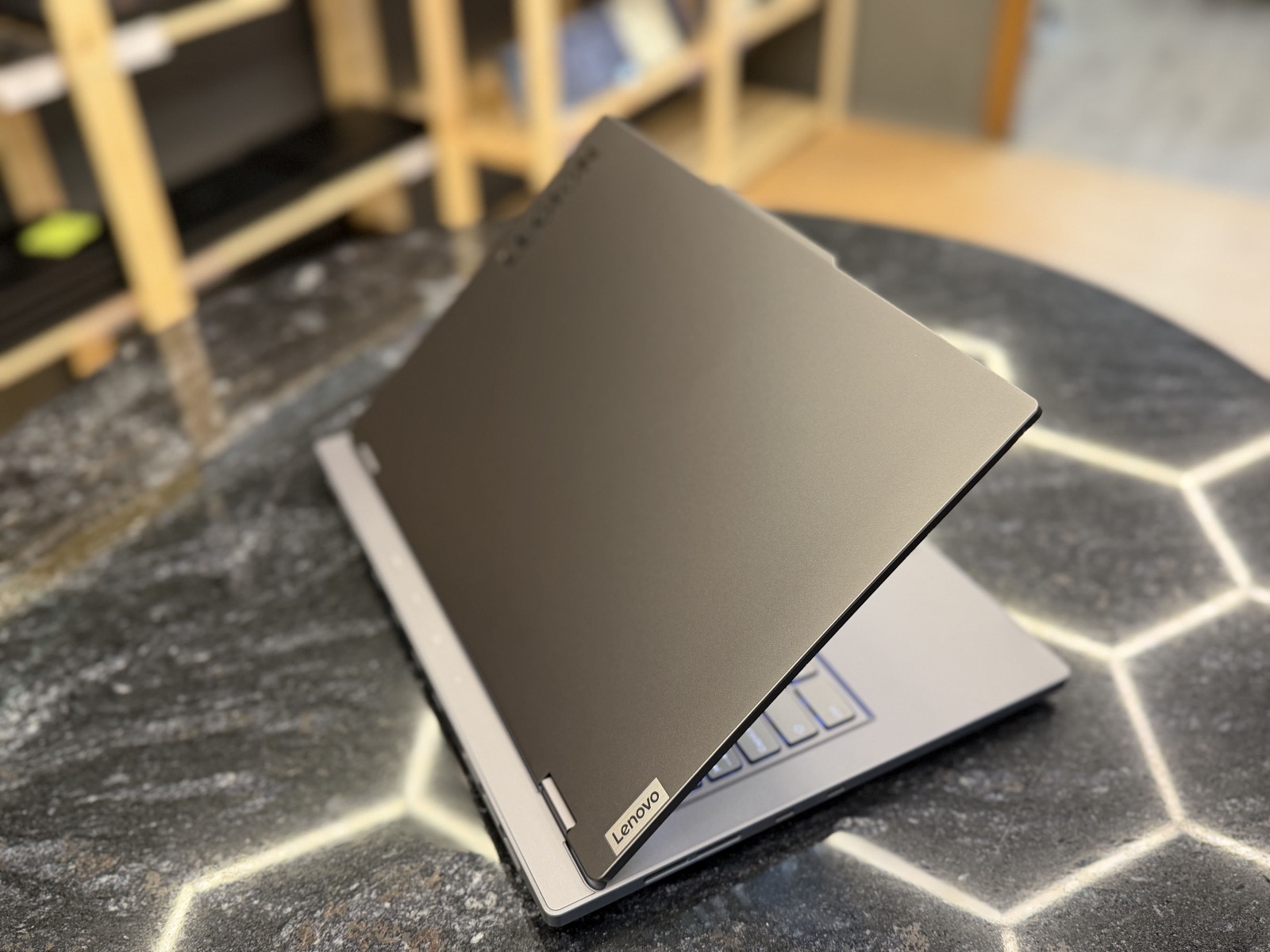 Lenovo Legion slim 5 14APH8 — фото 5