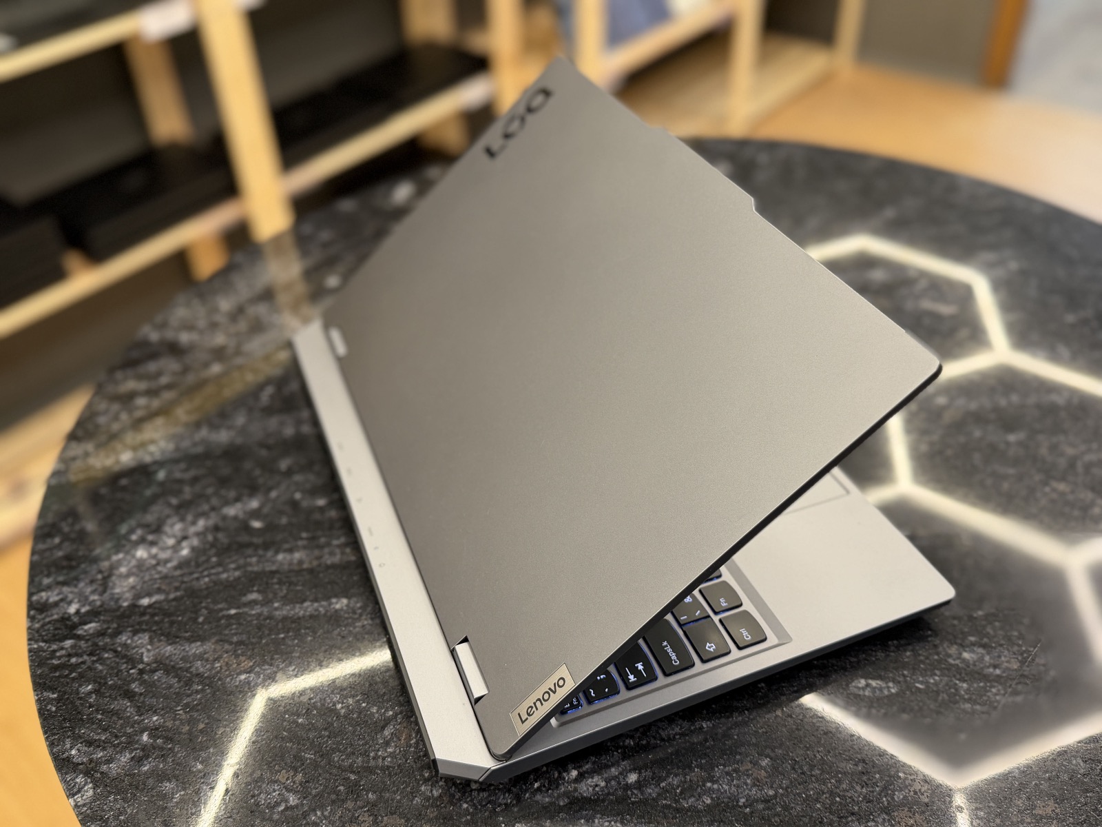 Lenovo LOQ 15 IAX9I — фото 5