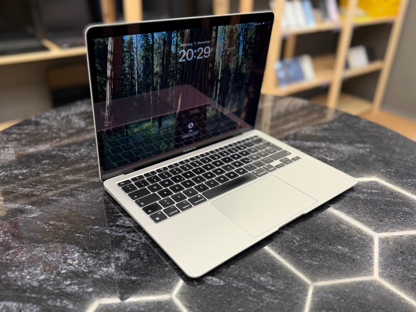 MacBook Air 13" 2019/i5/8RAM/256GB/A2179